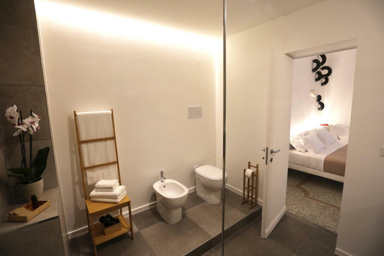 Re Ruggero Rooms Reggio di Calabria Luaran gambar